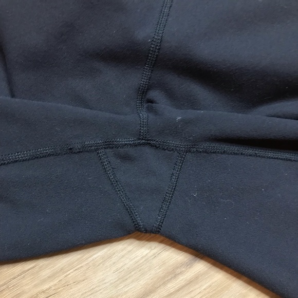Lululemon Athletica High Waist Black Pants Size 10 - Picture 3 of 5